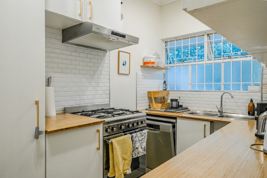 2 Bedroom Property for Sale in Tamboerskloof Western Cape